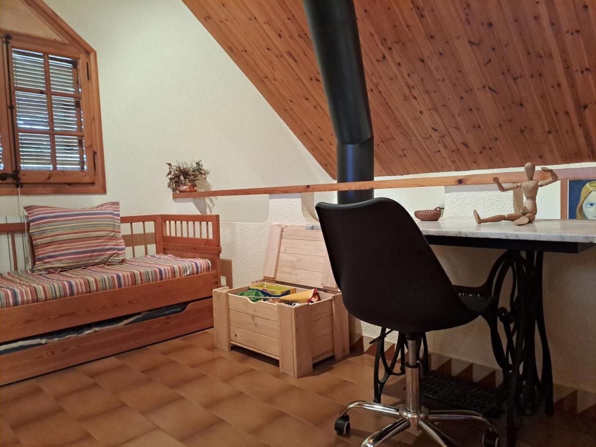 Chalet Entre Parques Naturales Vallgorguina المظهر الخارجي الصورة